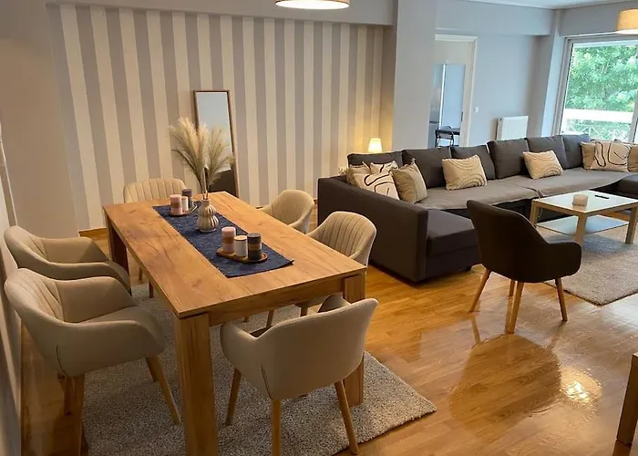 Classy 3Br With 2 Bathrooms Apartment In Marousi